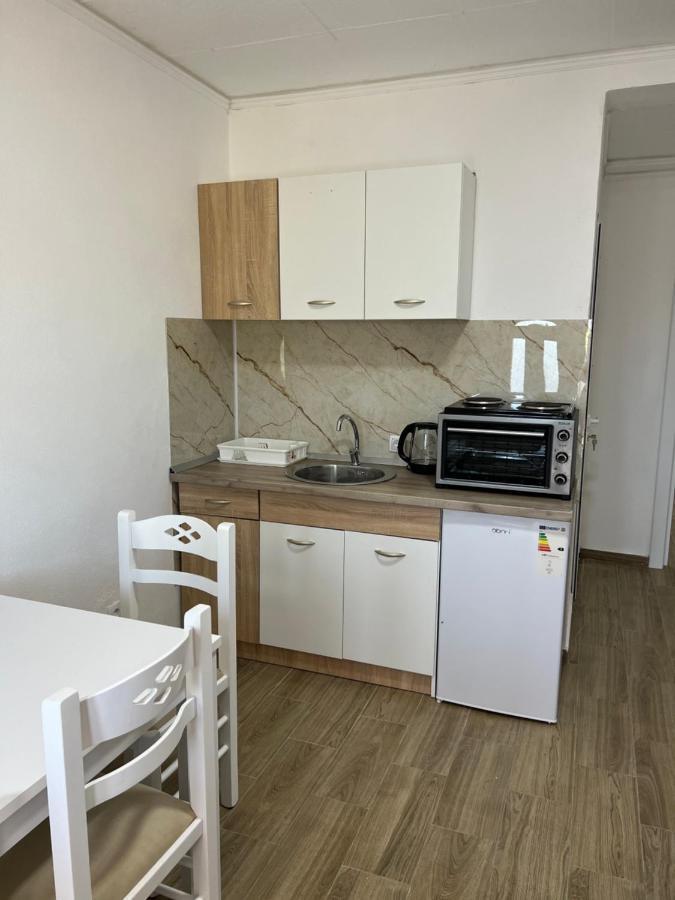 Hidden Villa Apartments 코토르 외부 사진