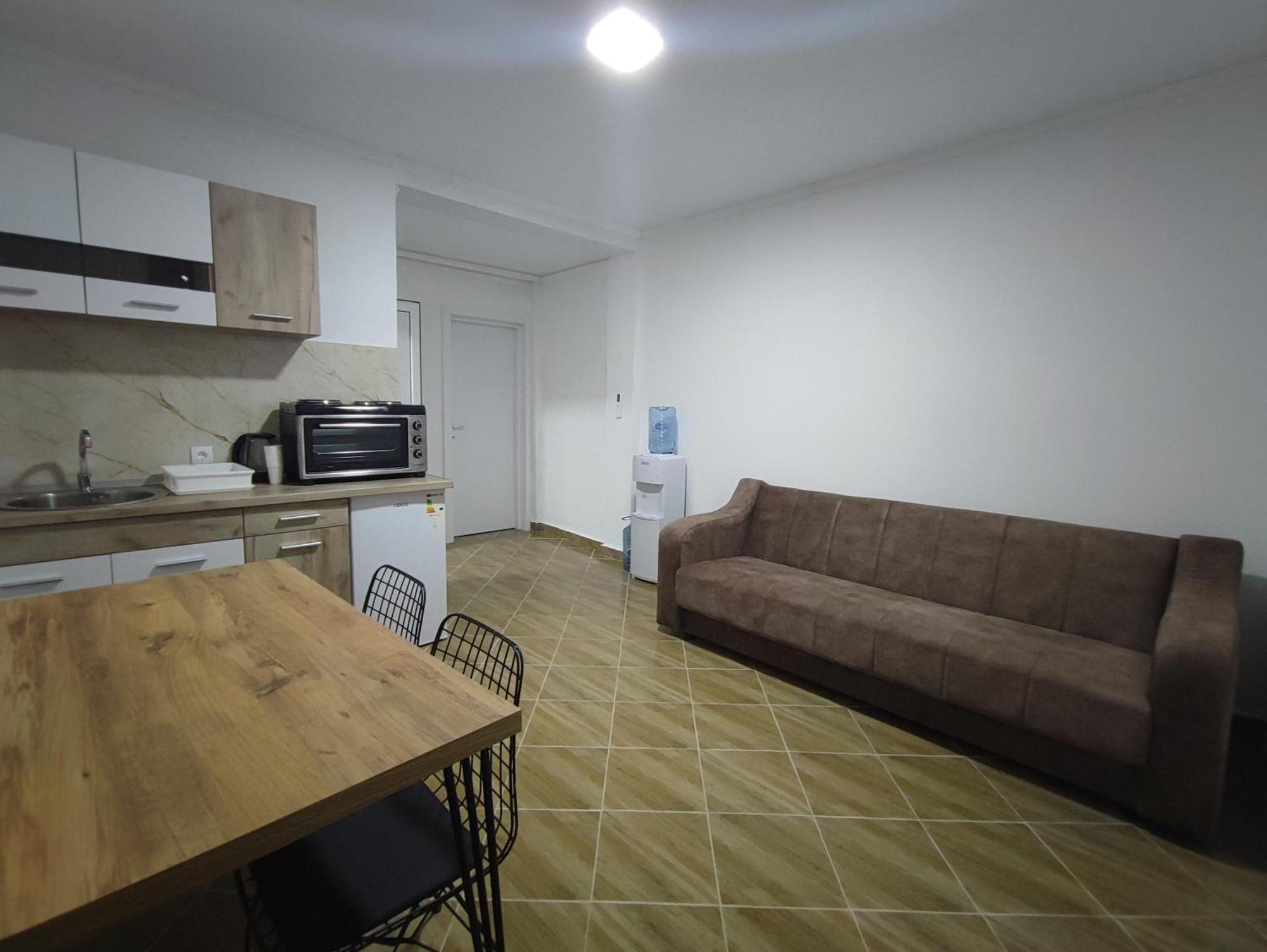 Hidden Villa Apartments 코토르 외부 사진